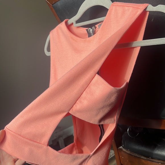 Pink top - Picture 2 of 4